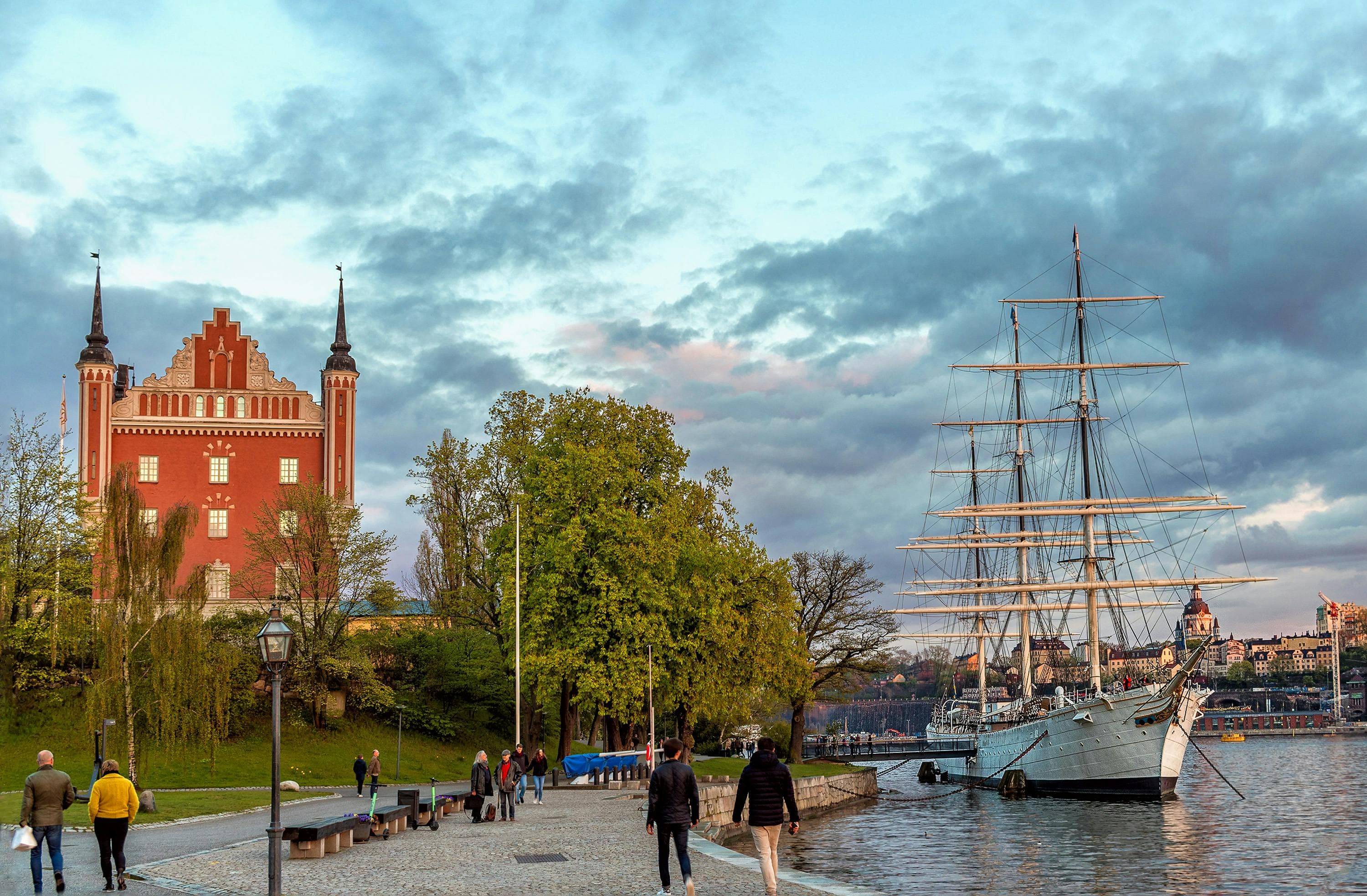 To the 8 best cities in Sweden