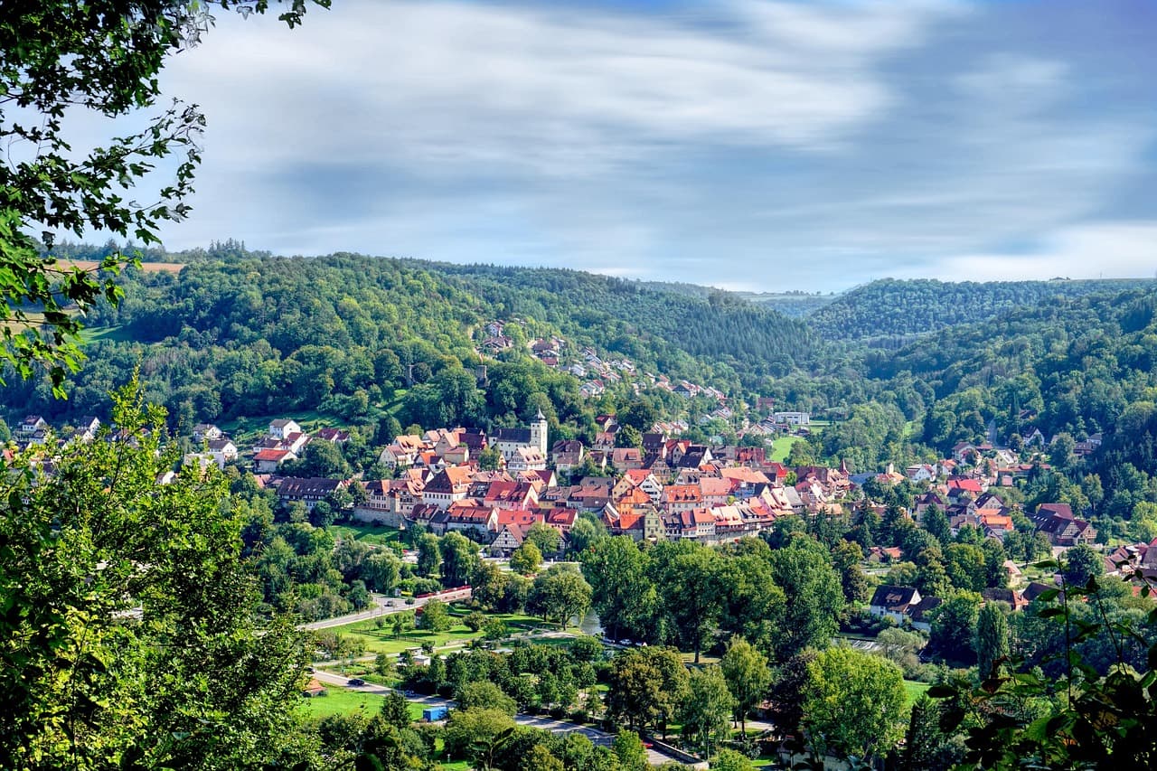 Discover Hohenlohe open above