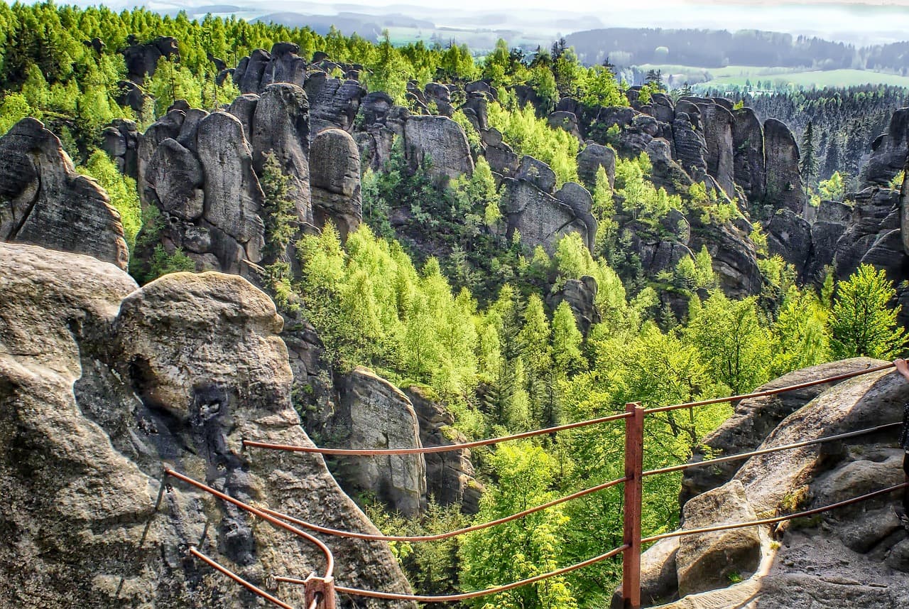 Adersbach-Weckelsdorf Rock City